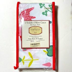 Mellanni 2Toddler Pillow Cases Envelope Style, Animal Print NIB